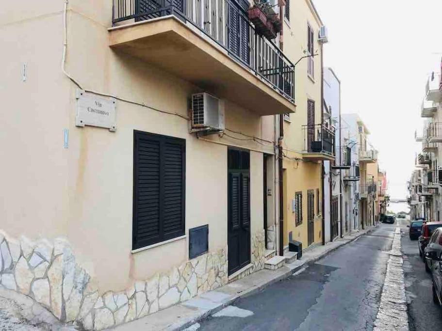 Confortevole Appartamentino Castellammare del Golfo Exterior foto